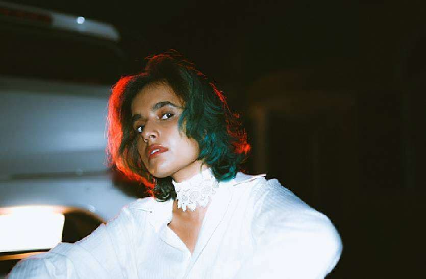 white_clothe_2.jpg