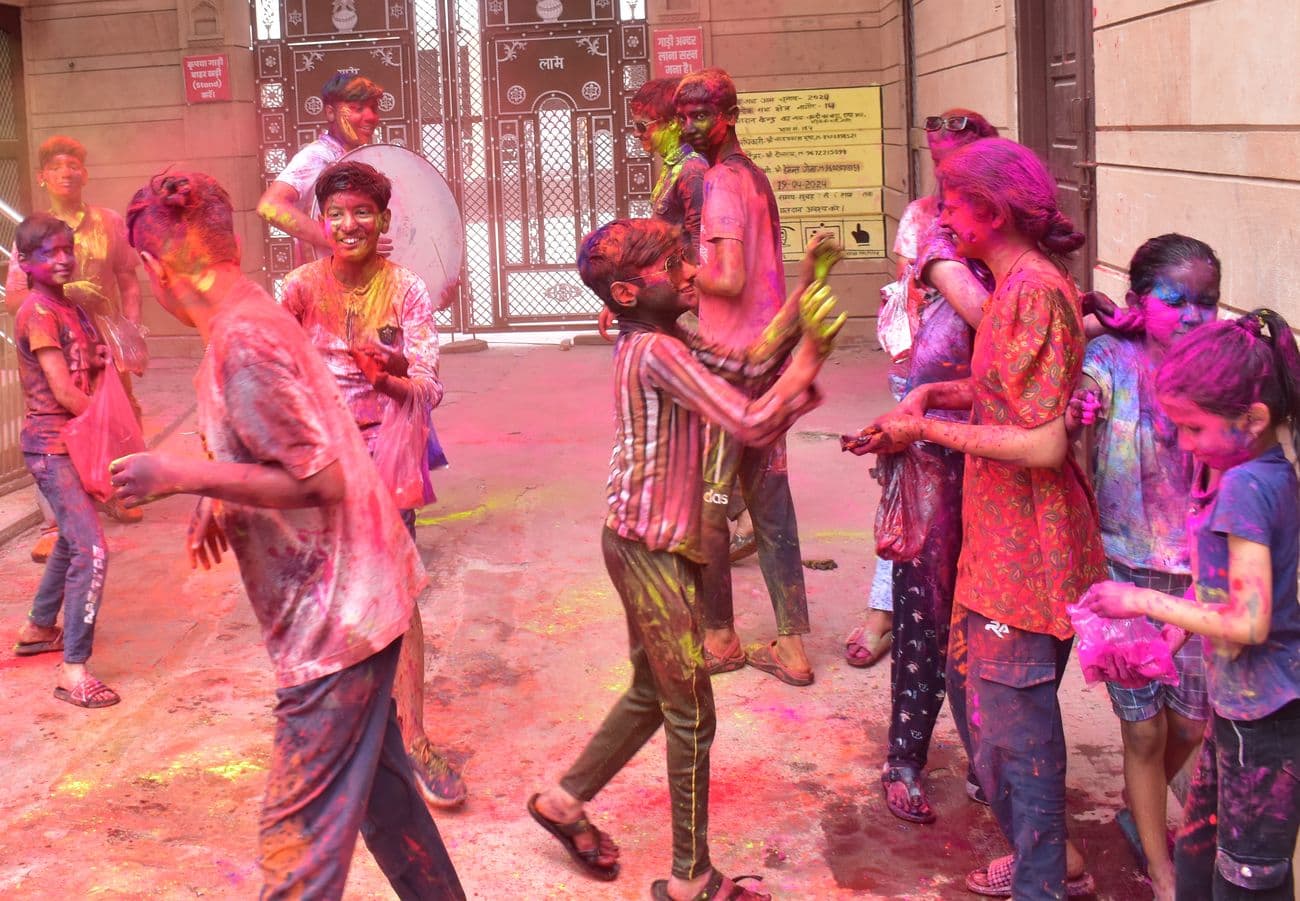 Every body and mind drenched in showers of colors