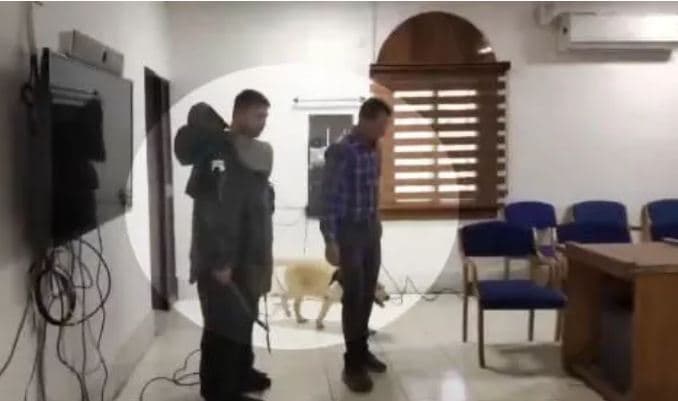 Kawardha News: कवर्धा कलेक्ट्रेट पहुंची बम स्क्वाड टीम, कश्मीर से आया मेल, देखें तस्वीरें 
