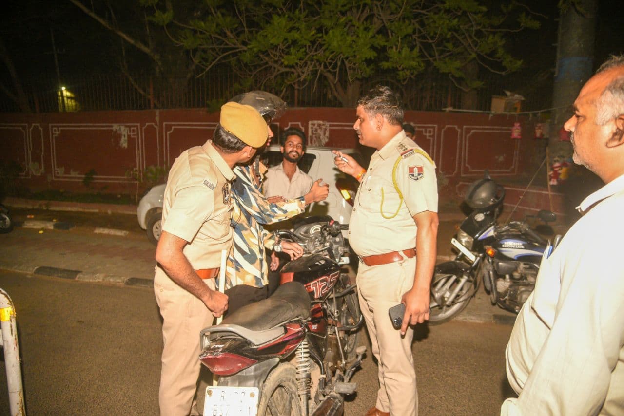 Police checking at jln Marg 