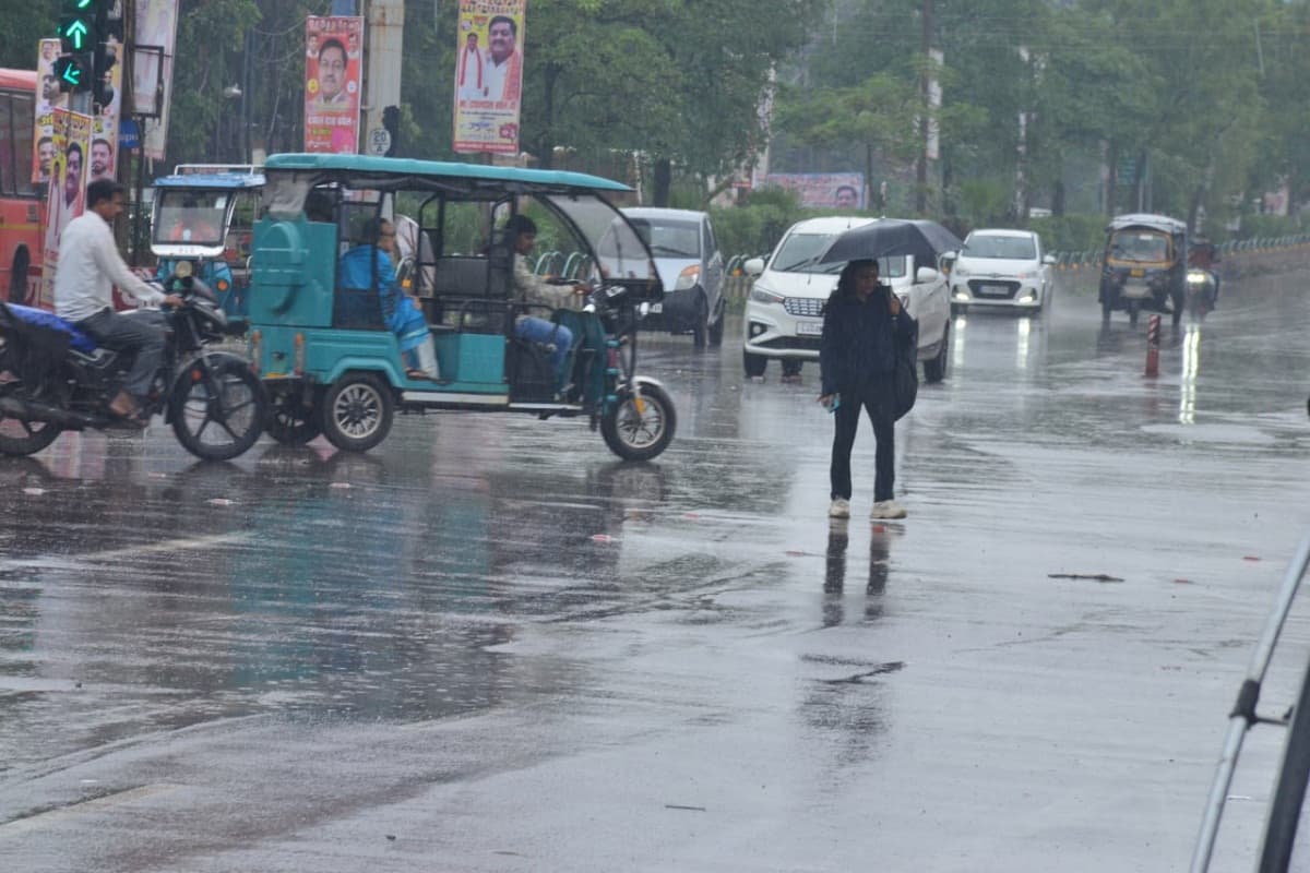 Monsoon Alert: छत्तीसगढ़ में होगी भारी बारिश, सरगुजा संभाग में ऑरेंज अलर्ट घोषित... जानें Update
