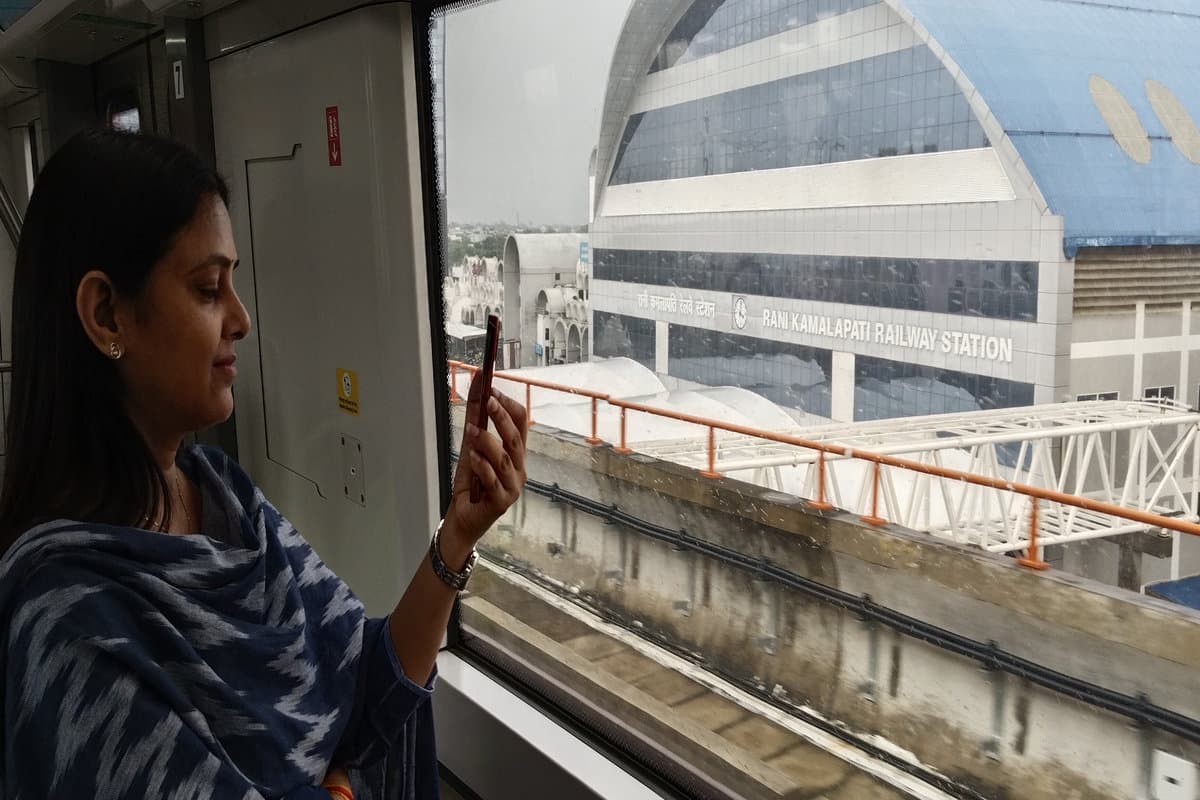 Bhopal Metro Trayal