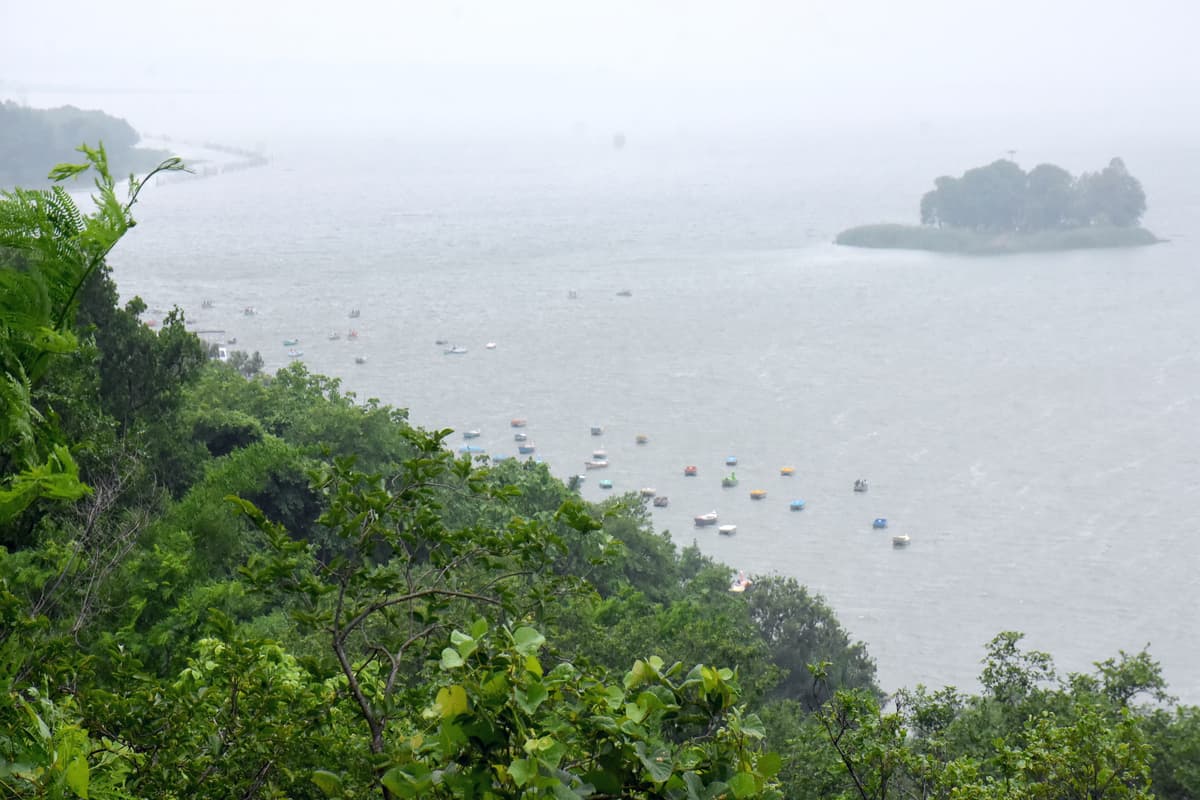 Upper lake