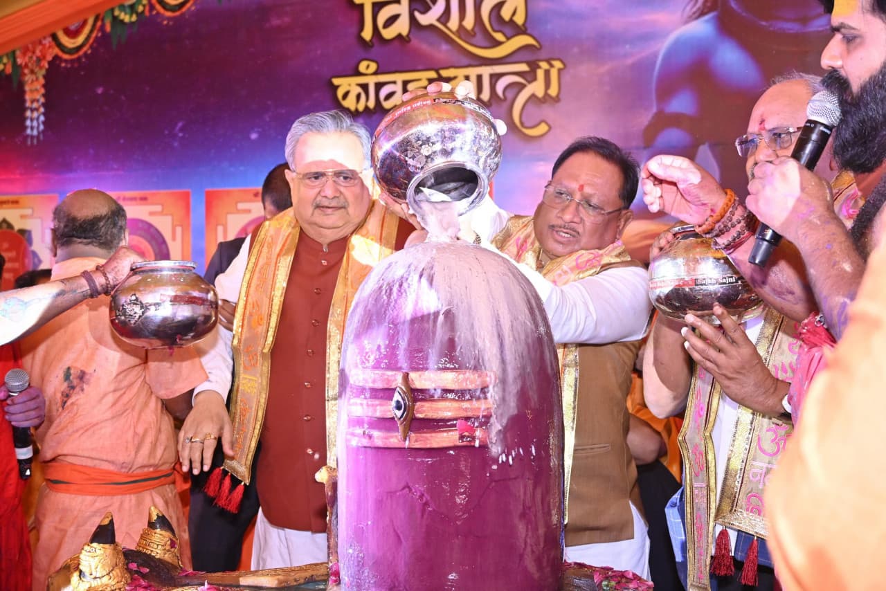 श्रावण मास में CM ने किया रूद्राभिषेक, कहा- छत्तीसगढ़ पर बनी रहे भोलेनाथ की कृपा, Photo...